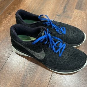 Nike Flyknit Lunar 3